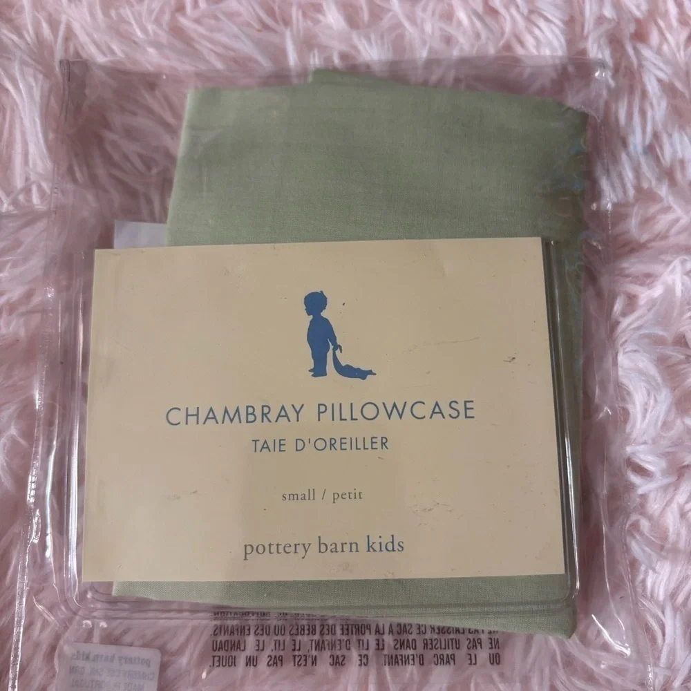 Pottery Barn Kids Chambray Pillowcase in Green NEW